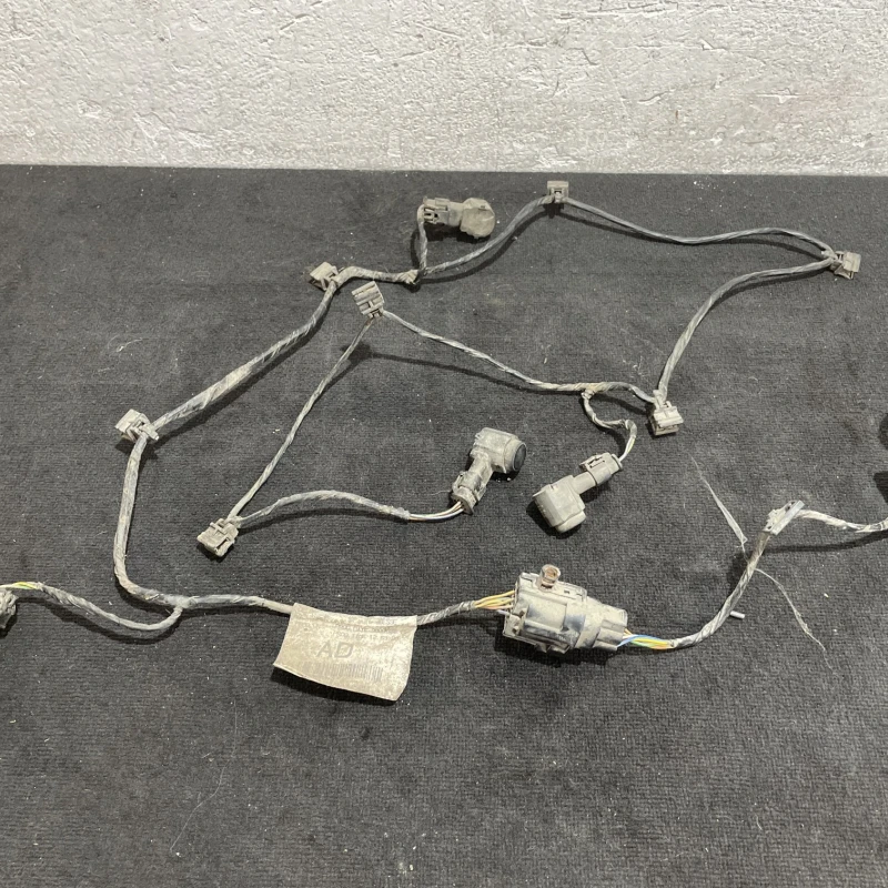Instalatoe cu senzori de parcare bara spate Land Rover 
