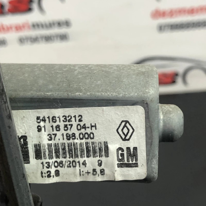 Macara geam stanga fata / Opel Vivaro Vivaro A 2008 / Caroserie, oglinzi si faruri