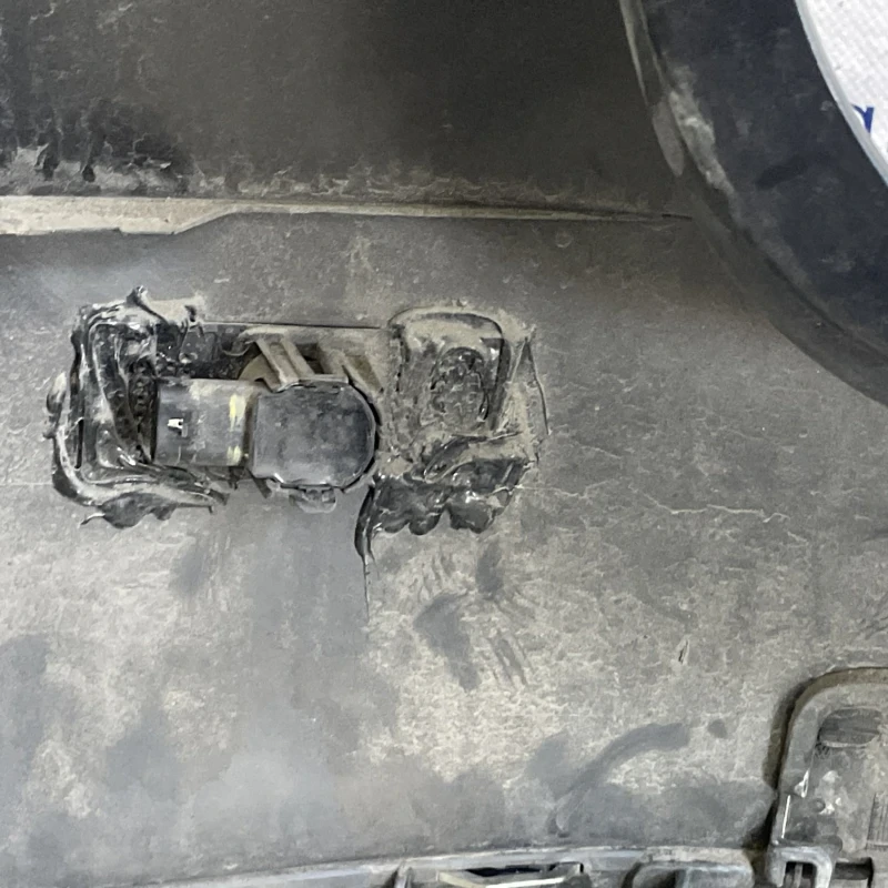 Bara spate / Volkswagen Passat B7 2013 / Caroserie, oglinzi si faruri
