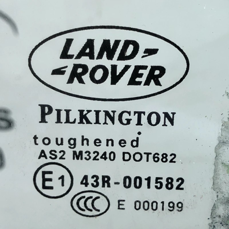 Geam dreapta fata / Land Rover Freelander 2 Freelander 2 2008 / Caroserie, oglinzi si faruri