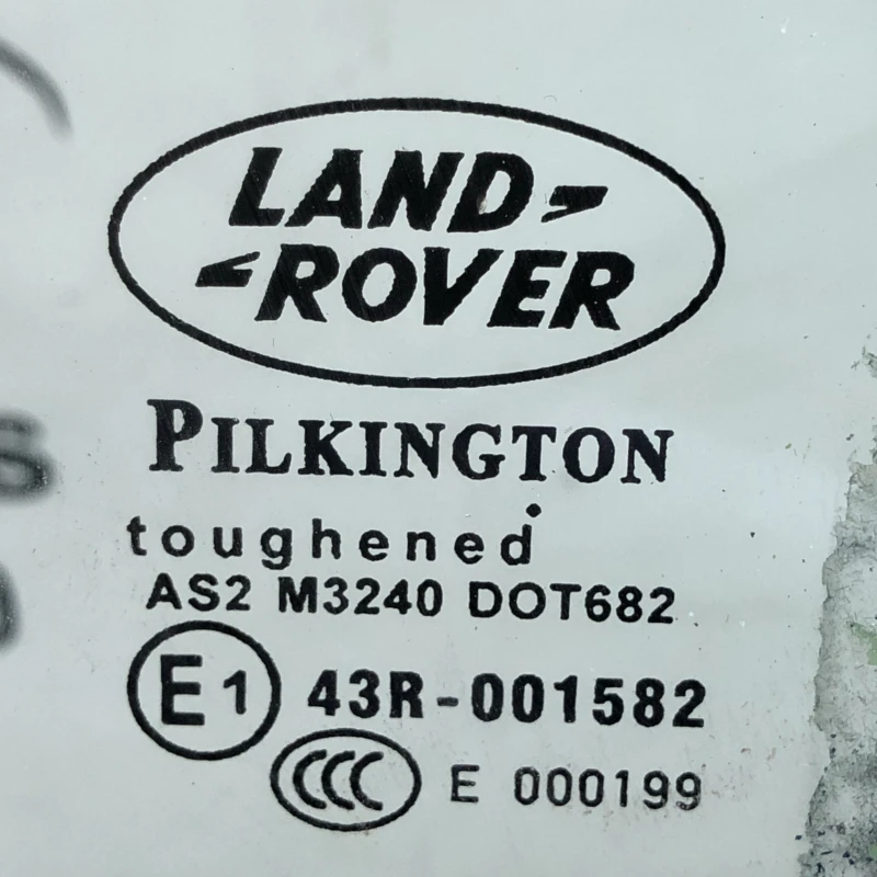 Geam dreapta fata / Land Rover Freelander 2 Freelander 2 2008 / Caroserie, oglinzi si faruri