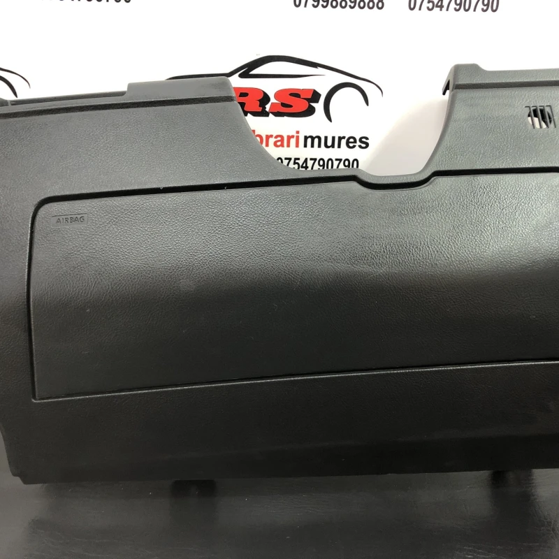 Airbag genunchi sofer Land Rover 