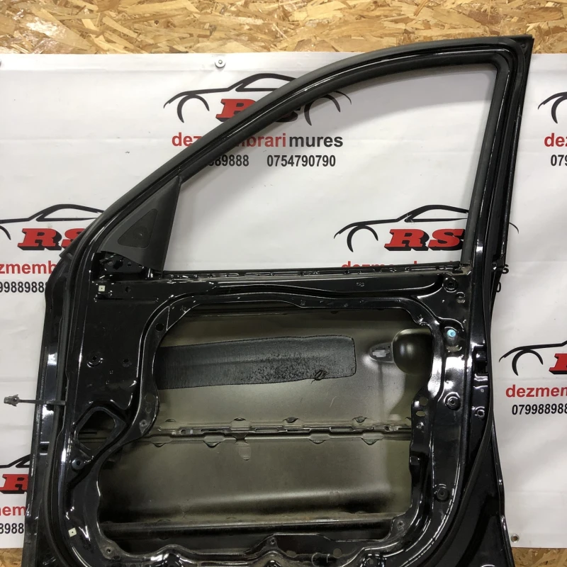 Usa dreapta fata / Hyundai Santa Fe Santa Fe 2011 / Caroserie, oglinzi si faruri