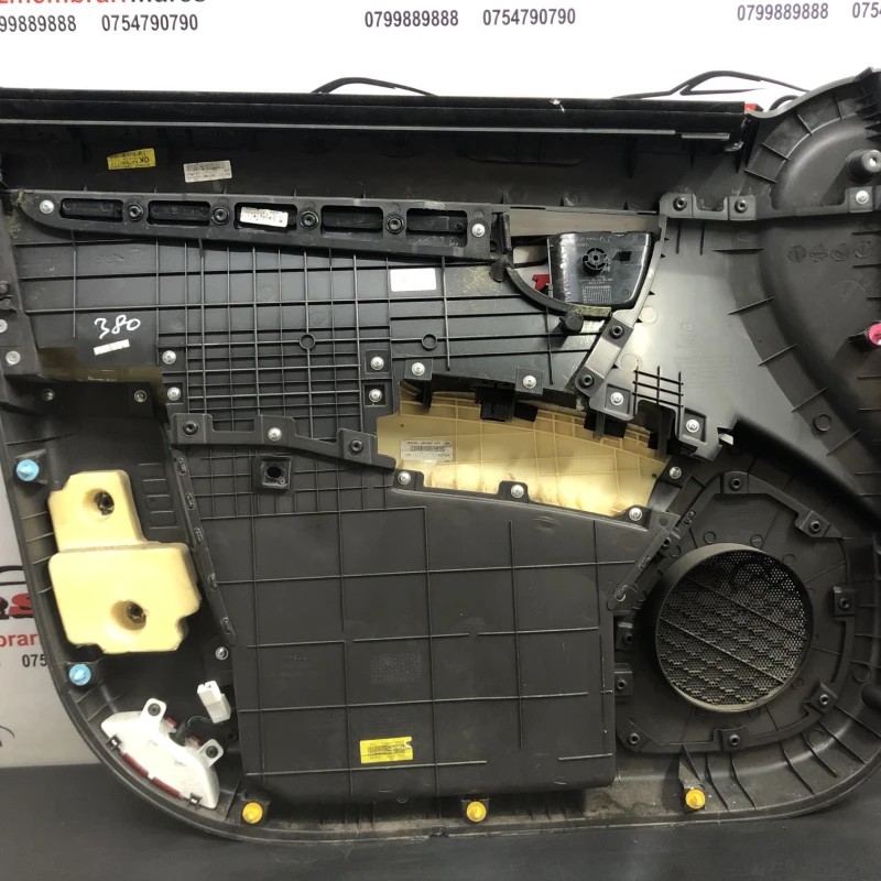 Panou tapiterie usa dreapta fata / Hyundai Santa Fe Santa Fe 2011 / Interior