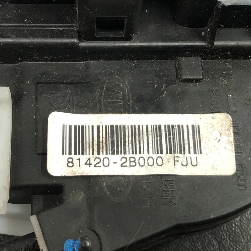 Iala broasca usa dreapta spate / Hyundai Santa Fe Santa Fe 2011 / Caroserie, oglinzi si faruri