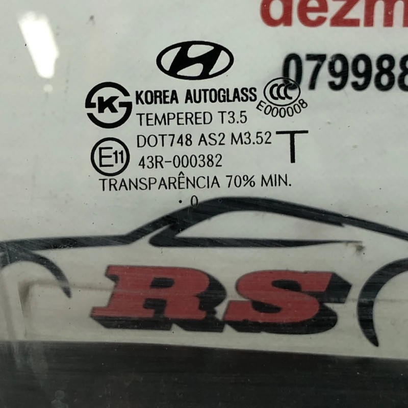 Geam dreapta fata / Hyundai Santa Fe Santa Fe 2011 / Caroserie, oglinzi si faruri