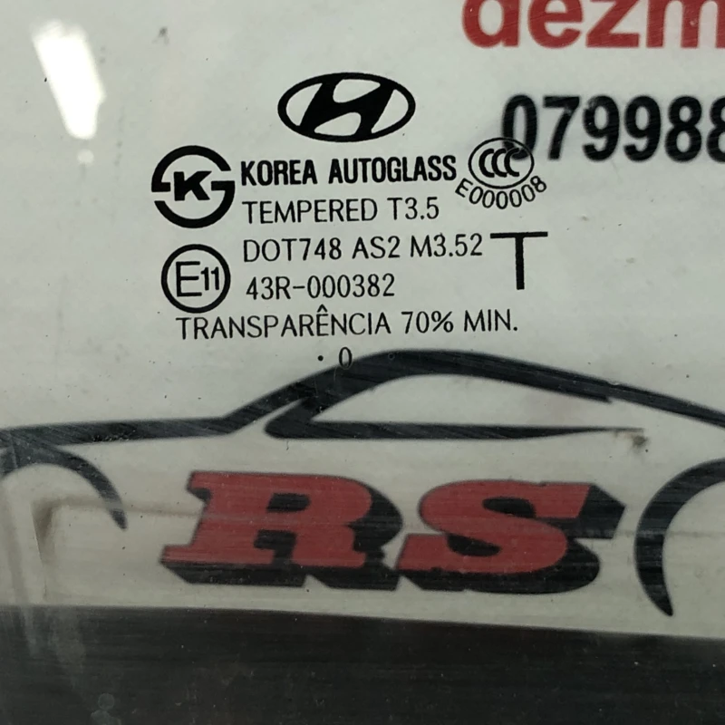 Geam dreapta fata / Hyundai Santa Fe Santa Fe 2011 / Caroserie, oglinzi si faruri