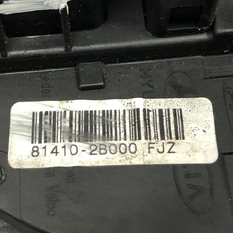 Iala broasca usa stanga spate / Hyundai Santa Fe Santa Fe 2011 / Caroserie, oglinzi si faruri