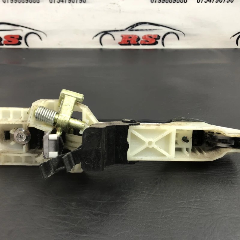 Maner usa stanga spate / Hyundai Santa Fe Santa Fe 2011 / Caroserie, oglinzi si faruri