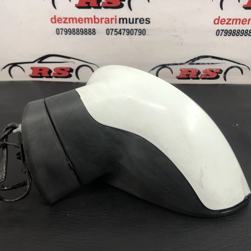 Oglinda stanga / Seat Ibiza 6J 2011 / Caroserie, oglinzi si faruri