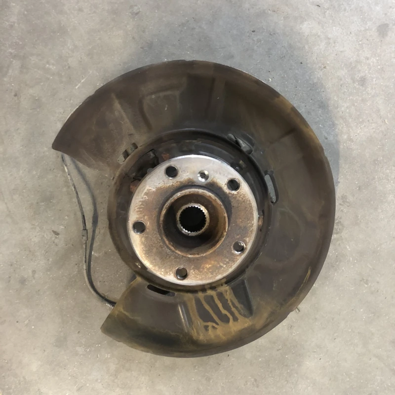 Fuzeta dreapta spate BMW 