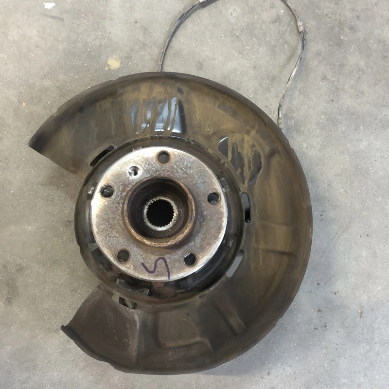 Fuzeta stanga spate / BMW Seria 3 F31 2015 / Directie si suspensie