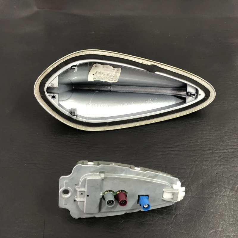 Antena GPS / BMW Seria 3 F31 2015 / Audio si electronice