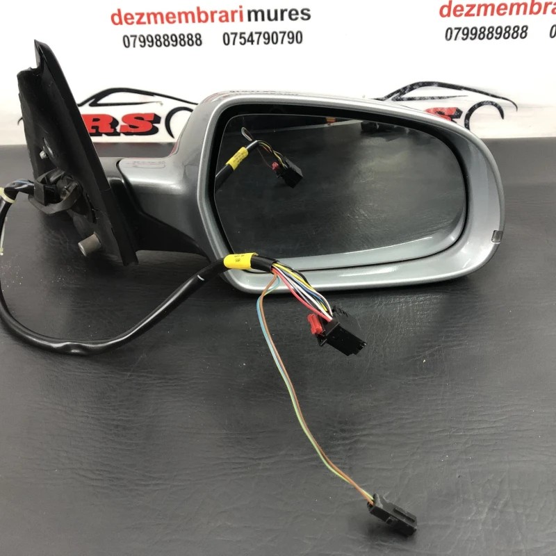 Oglinda dreapta Audi A4 B8 2009