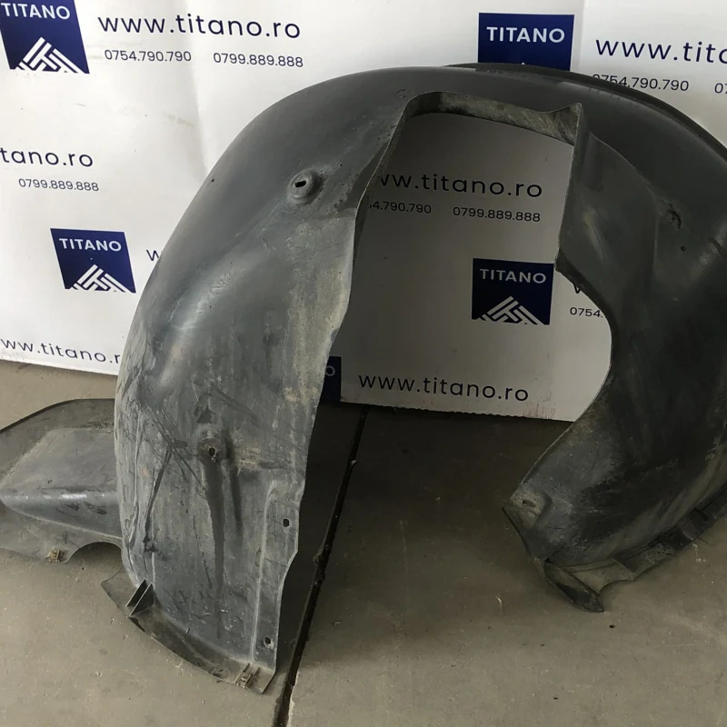 Carenaj dreapta fata mare / Seat Alhambra 7N 2012 / Caroserie, oglinzi si faruri