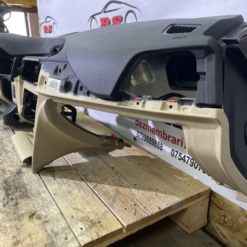 Plansa bord cu headup / BMW Seria 3 F31 2015 / Interior