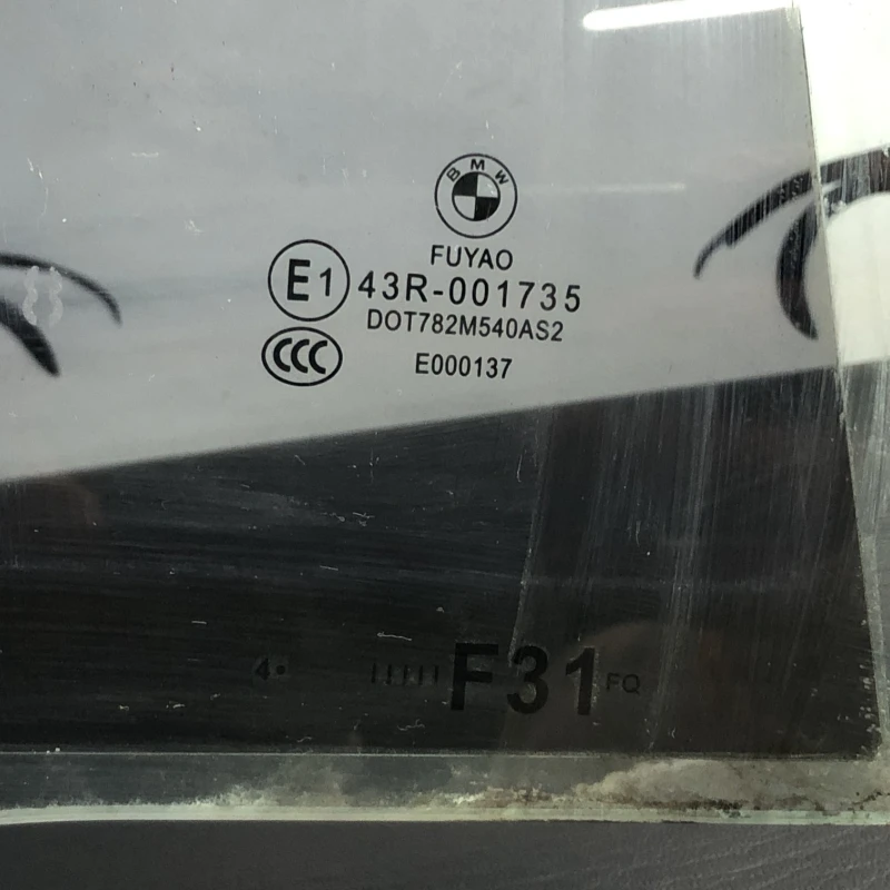Geam dreapta spate / BMW Seria 3 F31 2015 / Caroserie, oglinzi si faruri