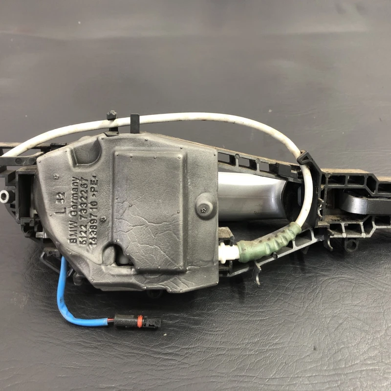 Maner usa stanga spate / BMW Seria 3 F31 2015 / Caroserie, oglinzi si faruri