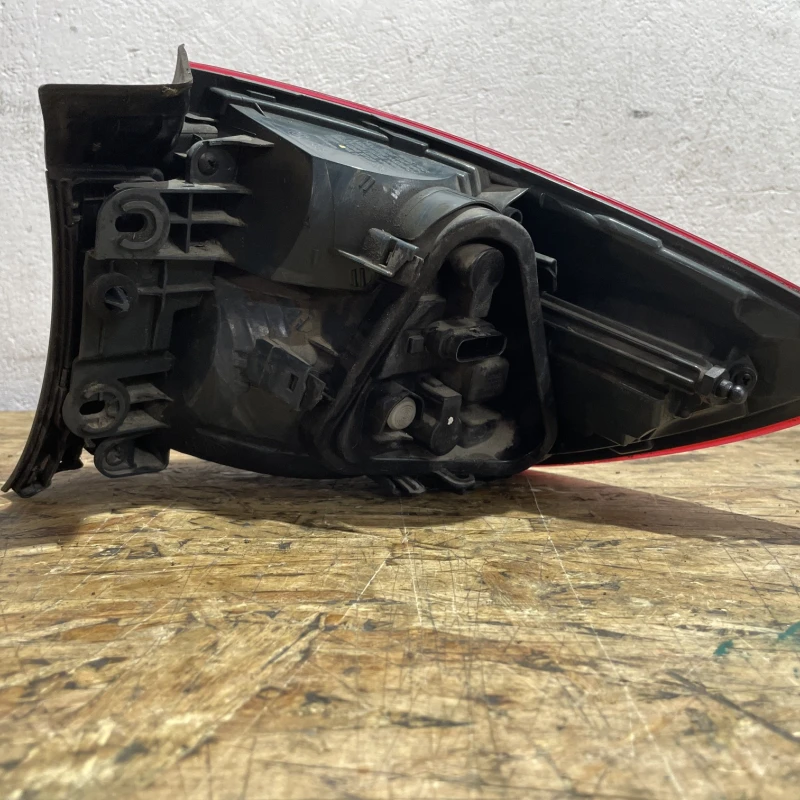 Stop stanga caroserie / BMW Seria 3 F31 2015 / Caroserie, oglinzi si faruri