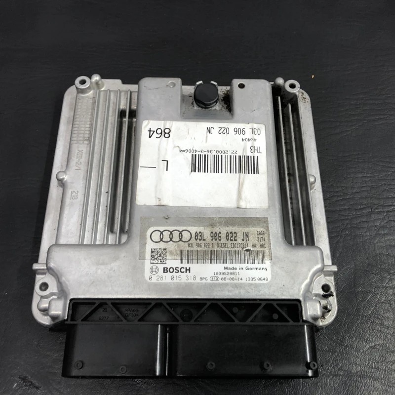 Calculator motor ecu / Audi A4 B8 2010 / Audio si electronice