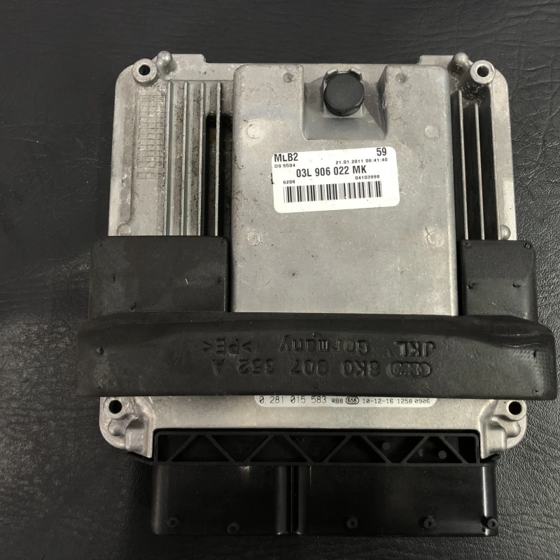 Calculator motor ecu Audi 