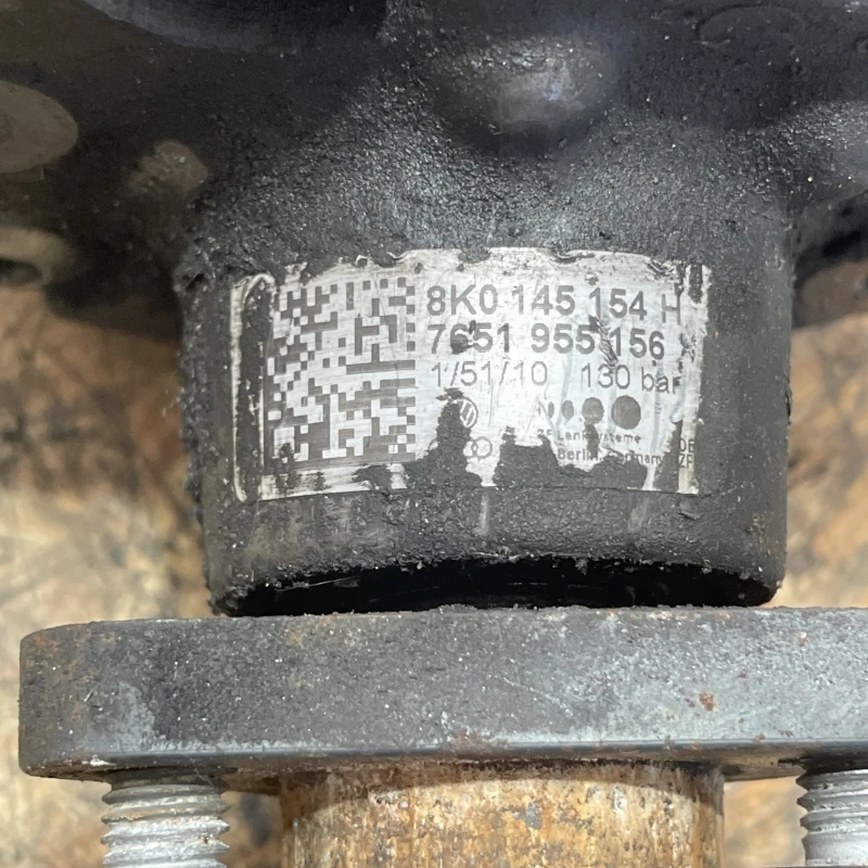 Pompa servo / Audi A4 B8 2011 / Directie si suspensie