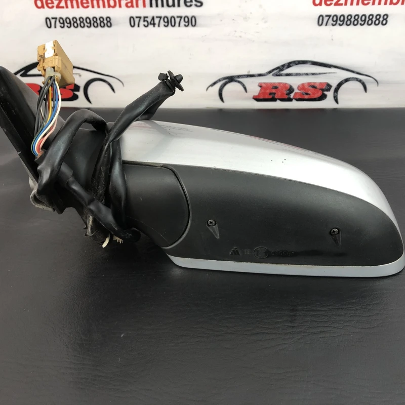 Oglinda stanga rabatabila electric / Audi A4 B7 2006 / Caroserie, oglinzi si faruri