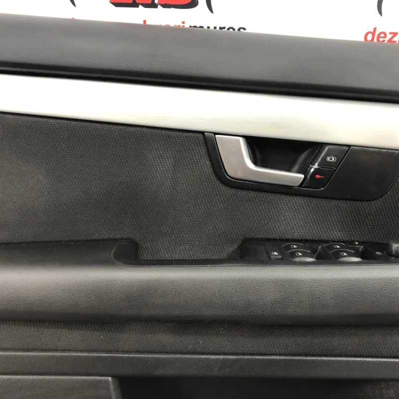 Panou tapiterie usa stanga fata / Audi A4 B7 2006 / Interior