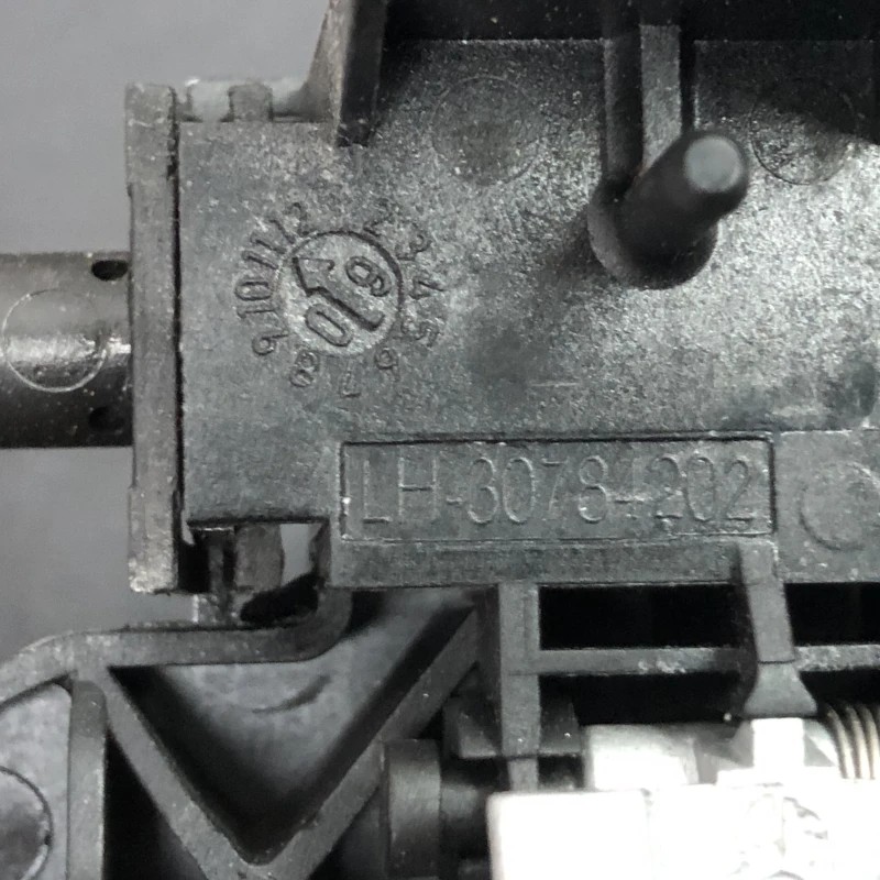 Maner usa stanga spate / Volvo V70 V70 2010 / Caroserie, oglinzi si faruri