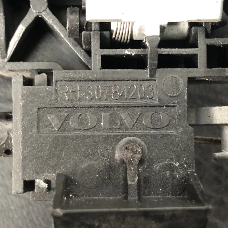 Maner usa Dreapta spate / Volvo V70 V70 2010 / Caroserie, oglinzi si faruri