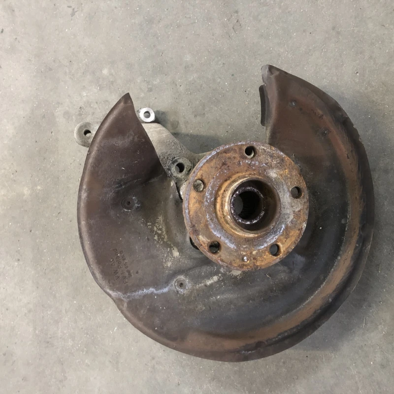 Fuzeta stanga spate Volkswagen 