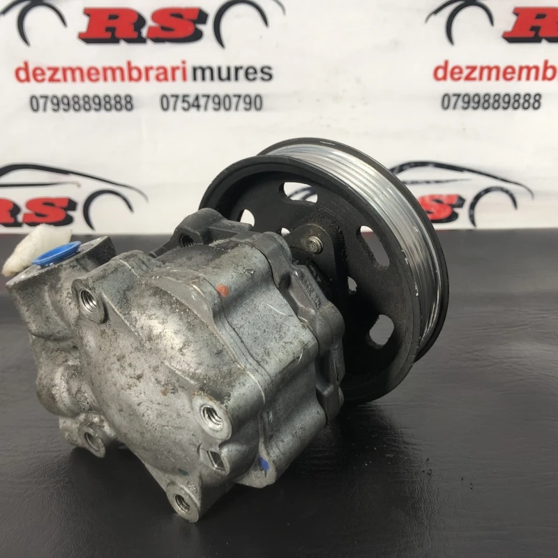 Pompa servo / Audi A4 B8 2009 / Directie si suspensie