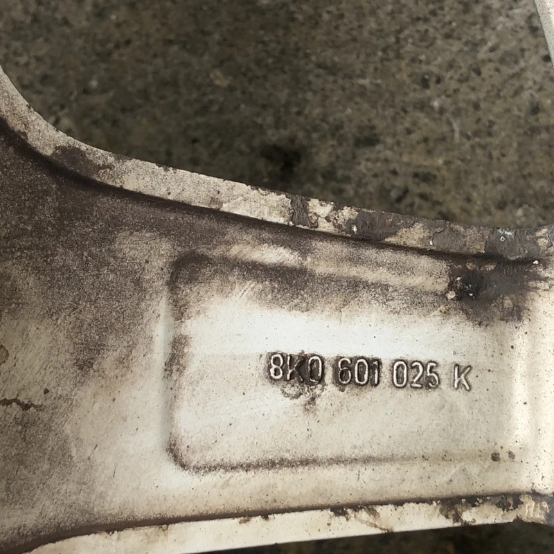 Jante aluminiu / Audi A4 B8 2009 / Jante si roti