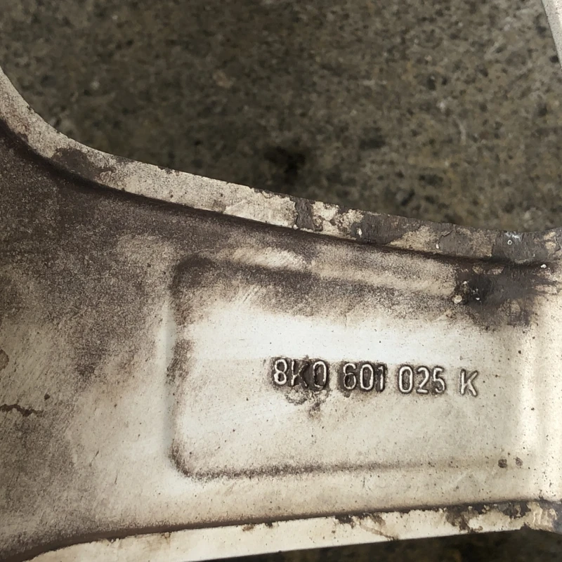 Jante aluminiu / Audi A4 B8 2009 / Jante si roti
