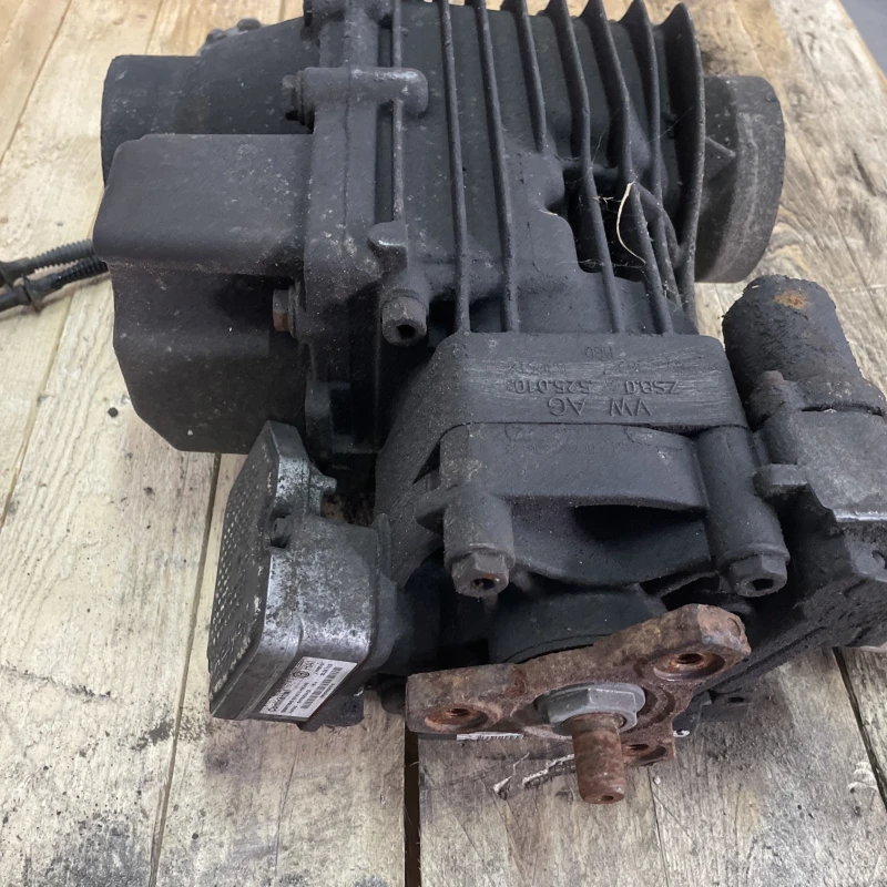 Diferential grup spate / Volkswagen Tiguan 5N 2010 / Cutie viteze, ambreiaj, transmisie