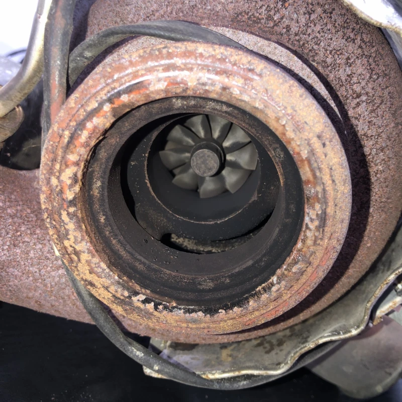 Turbosuflanta turbo turbina / Seat Ibiza 6J 2011 / Motor, racire si evacuare
