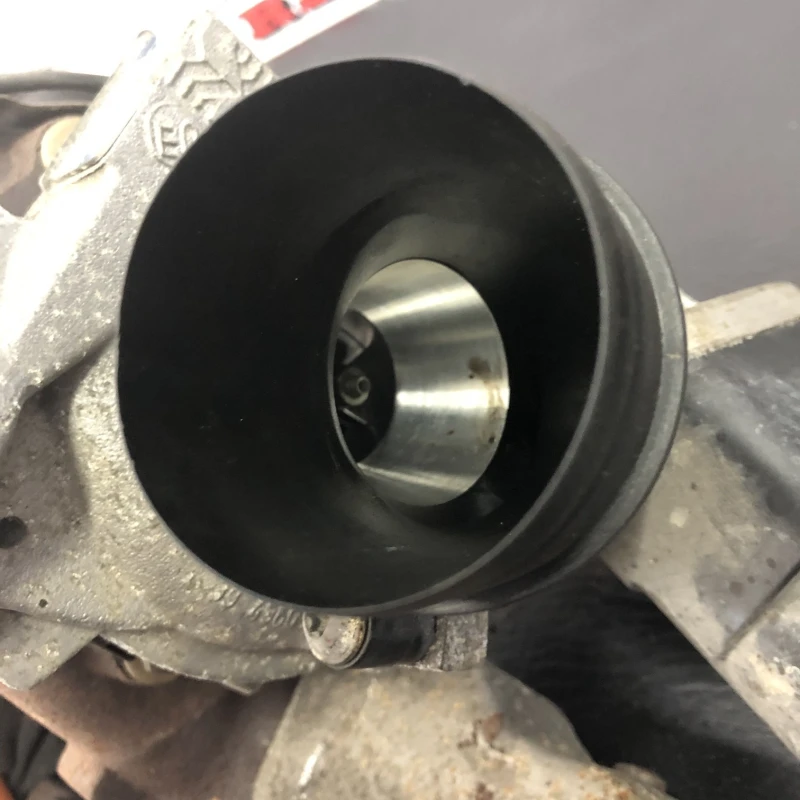 Turbosuflanta turbo turbina / Seat Ibiza 6J 2011 / Motor, racire si evacuare