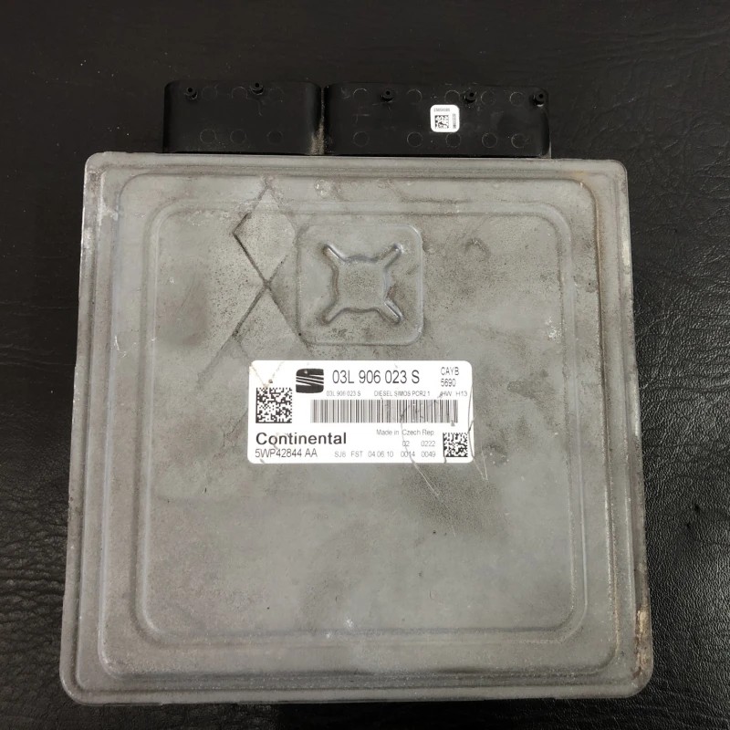 Calculator motor ecu / Seat Ibiza 6J 2011 / Audio si electronice