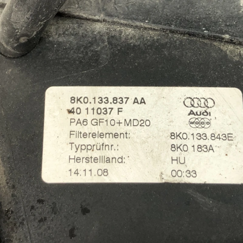 Carcasa filtru aer / Audi A4 B8 2009 / Motor, racire si evacuare