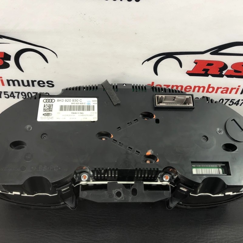 Ceas bord / Audi A4 B8 2010 / Audio si electronice