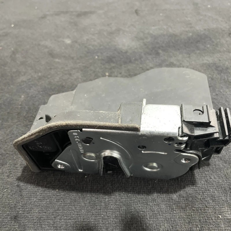 Iala broasca usa dreapta spate / BMW X3 F25 2011 / Caroserie, oglinzi si faruri