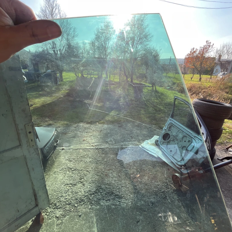 Geam stanga spate / Volkswagen Passat B8 2016 / Caroserie, oglinzi si faruri