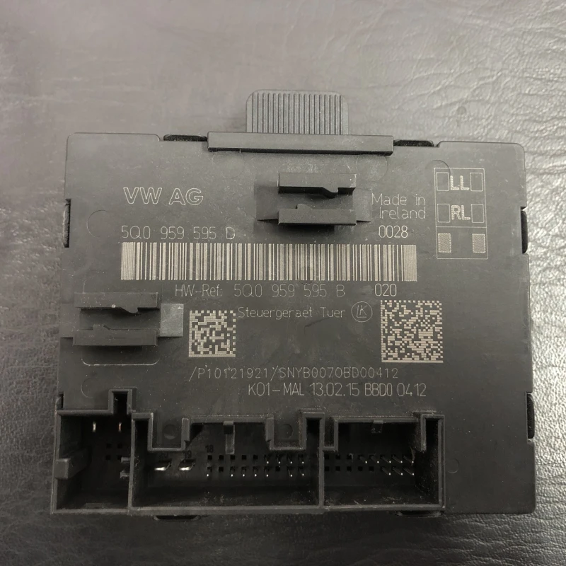 Modul usa dreapta spate Volkswagen 