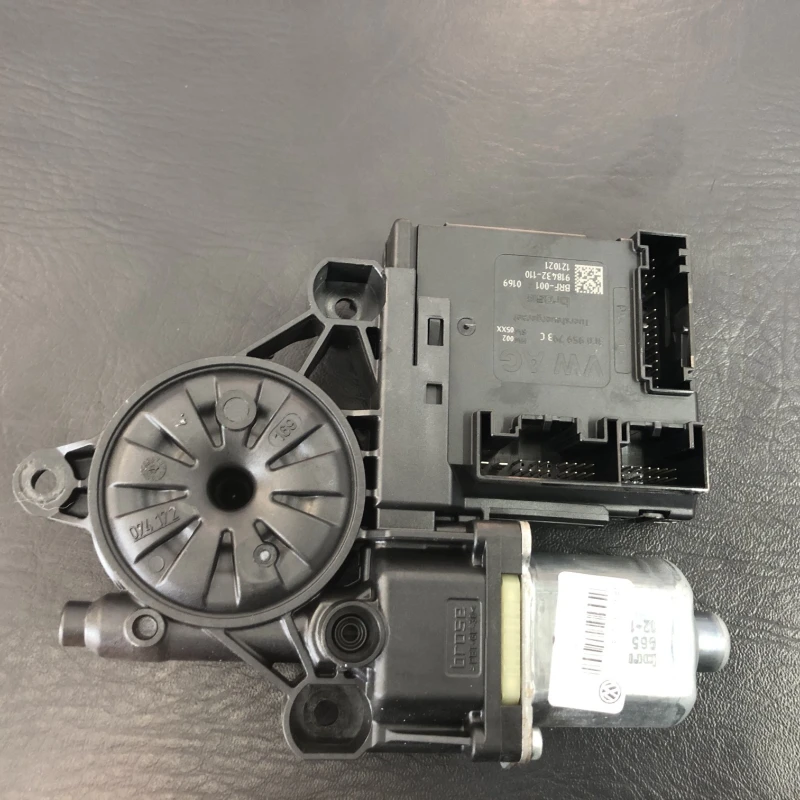Motoras geam stanga fata Volkswagen 