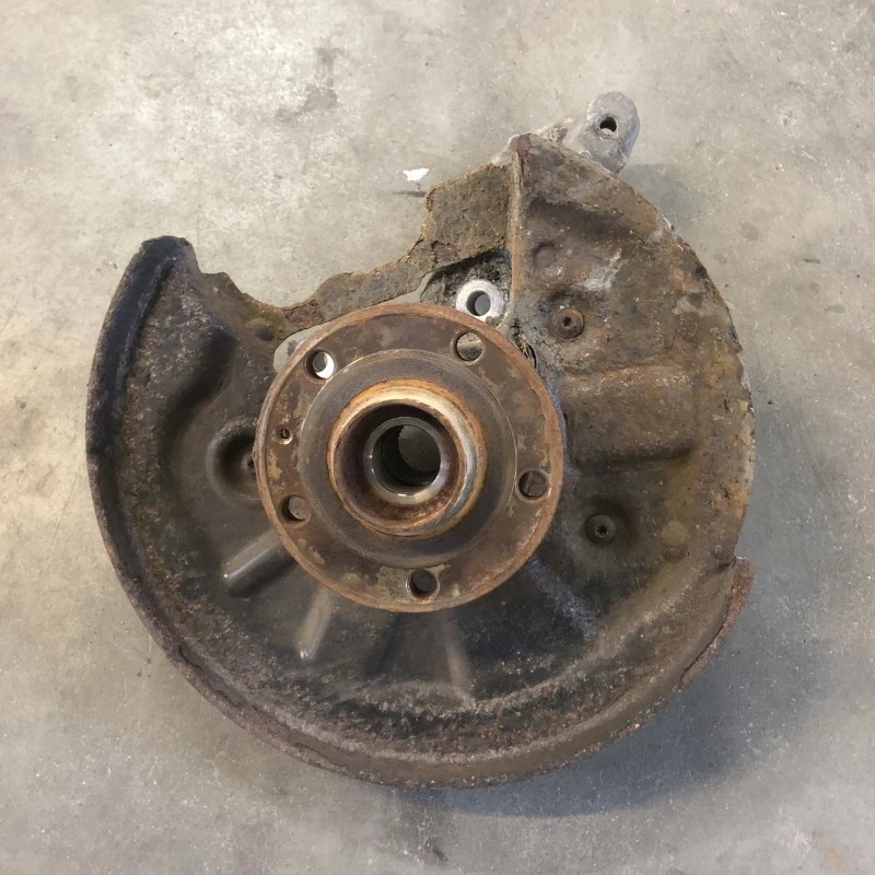 Fuzeta dreapta spate Volkswagen Passat B8 2015