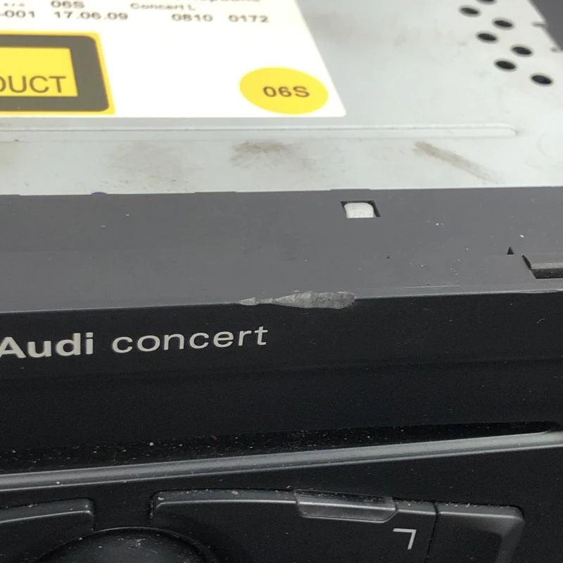 Radio CD / Audi A4 B8 2009 / Audio si electronice