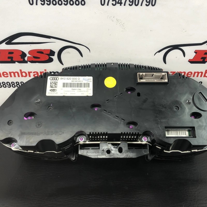Ceas bord / Audi A4 B8 2009 / Audio si electronice