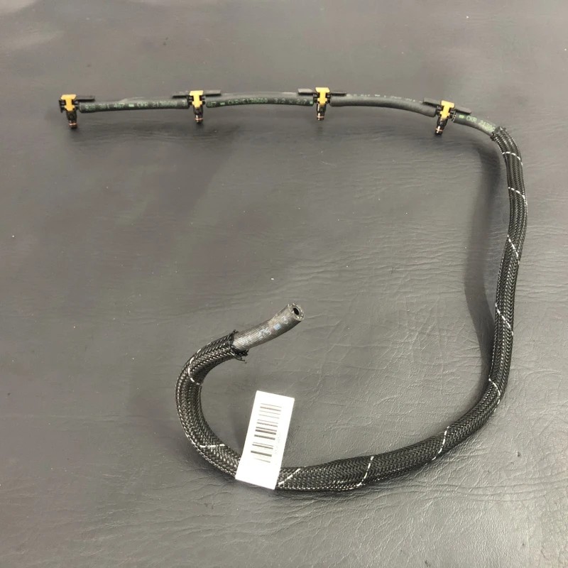 Furtun retur injectoare / BMW Seria 3 F30 2017 / Motor, racire si evacuare