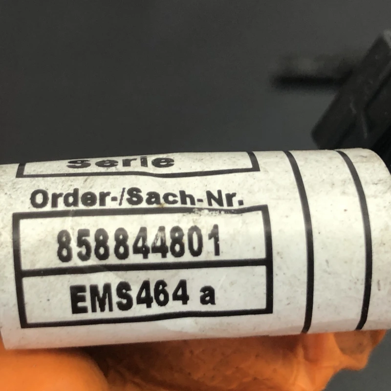 Instalatie bujii incandescente / BMW Seria 3 F30 2017 / Audio si electronice