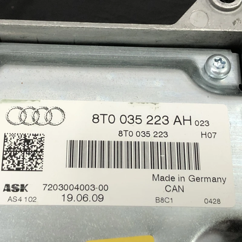 Amplificator audio / Audi A4 B8 2009 / Audio si electronice